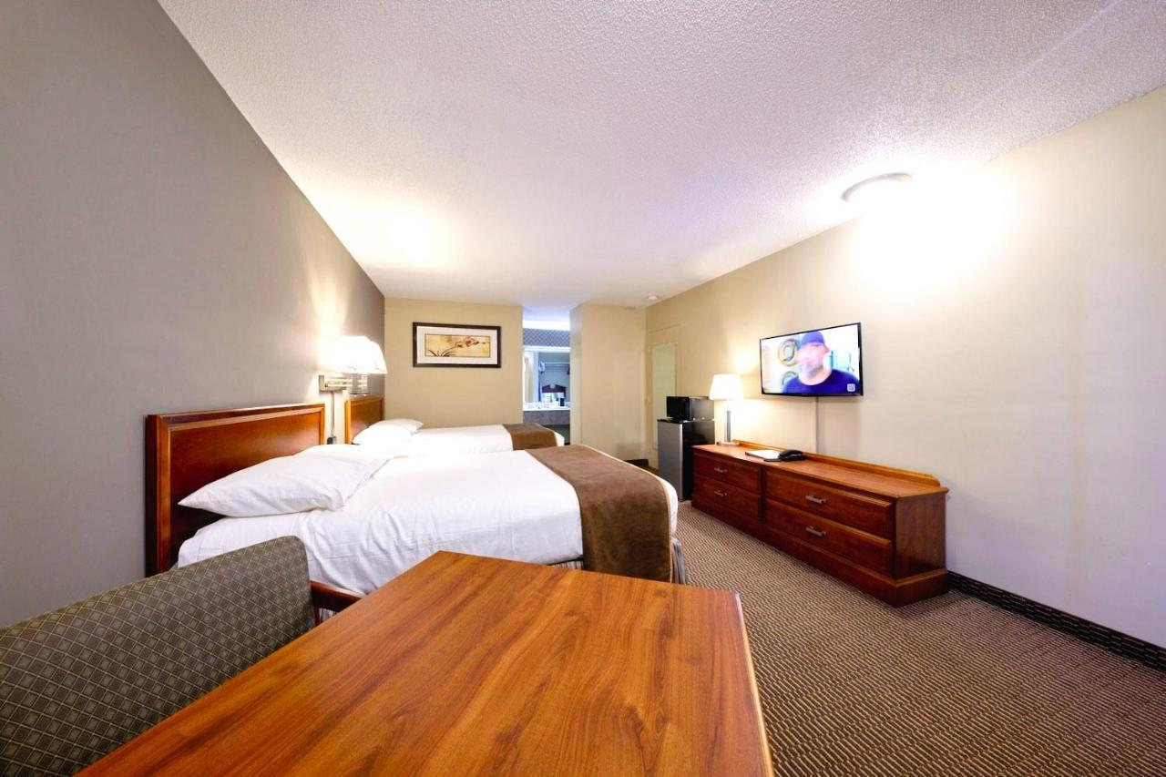 Regency Inn Of Eddyville Kuttawa Buitenkant foto