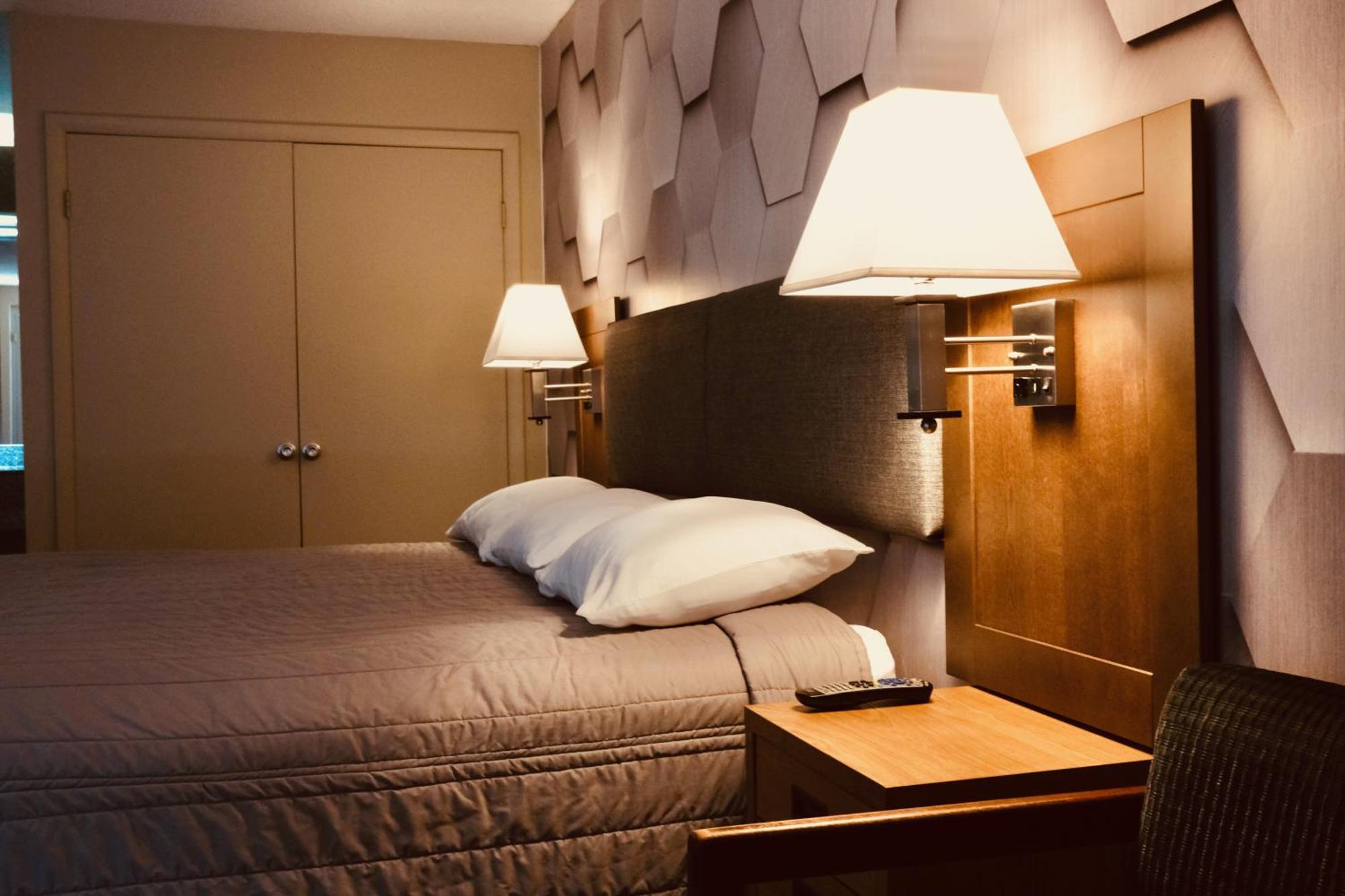 Regency Inn Of Eddyville Kuttawa Buitenkant foto